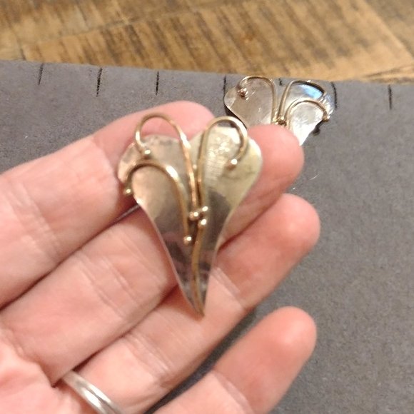 Vintage Modernist Sterling Groves Heart Earrings - Picture 4 of 9
